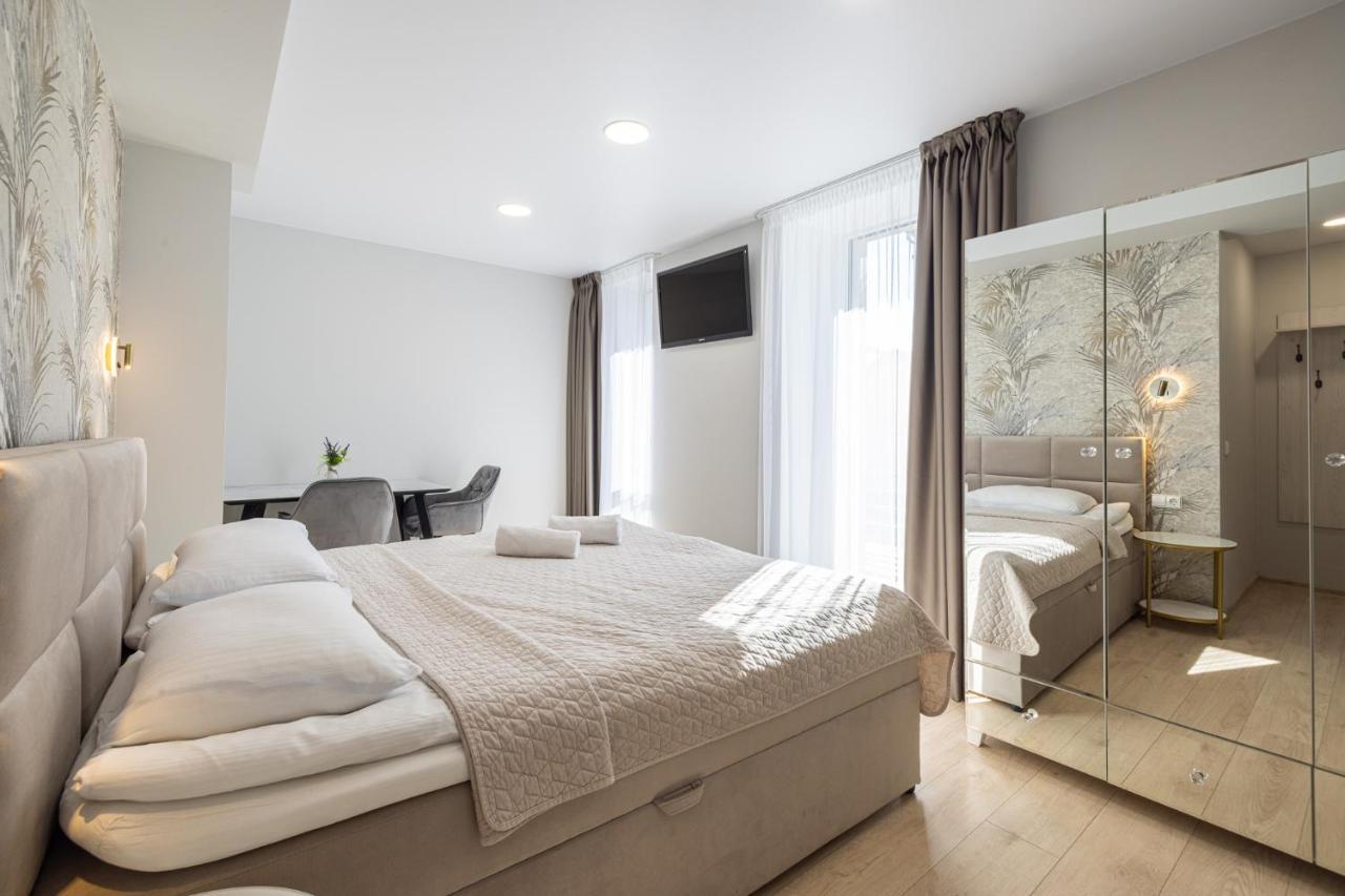 Dharma Apartamentai Su Terasa Ir Vaizdu I Miesta